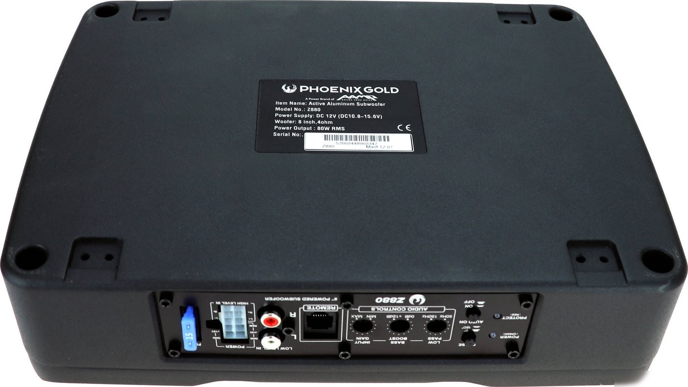 Корпусной активный сабвуфер Phoenix Gold Z880