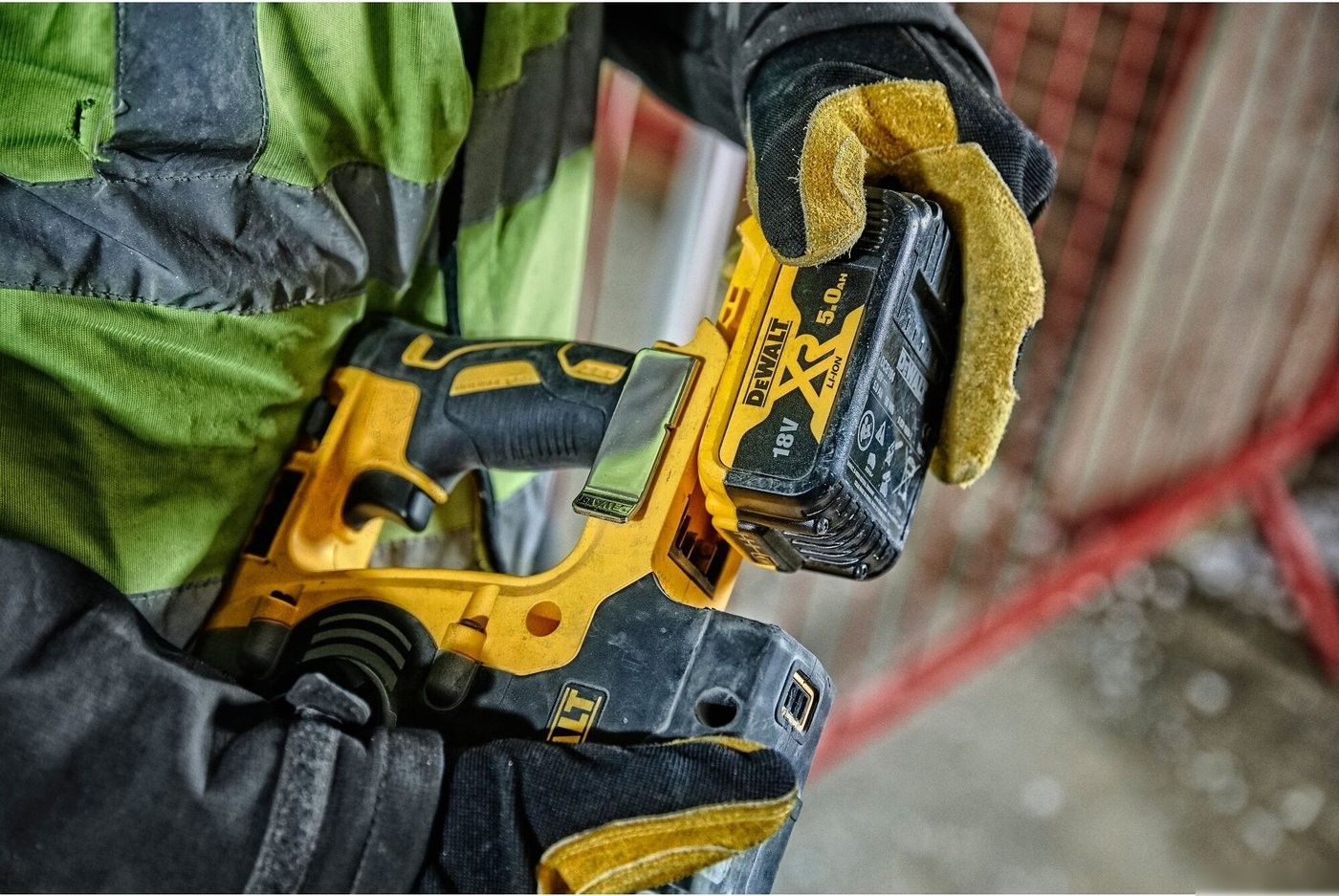 Перфоратор DeWalt DCH274N (без АКБ)