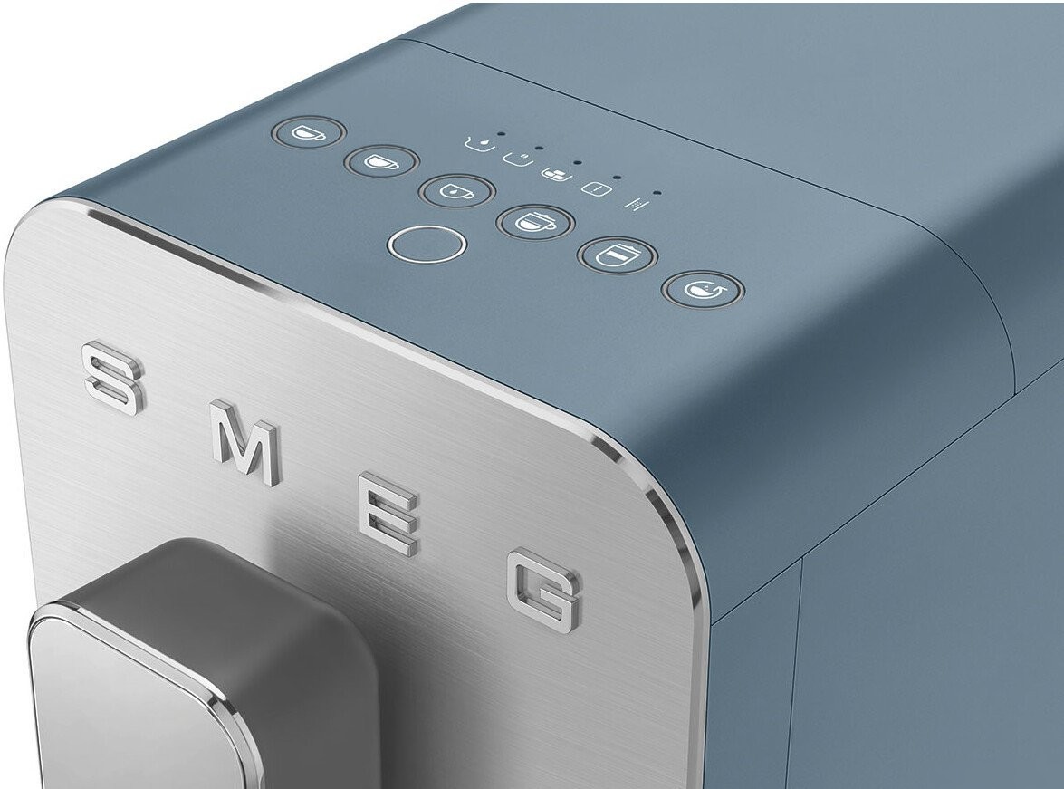 Кофемашина Smeg BCC13SBMEU