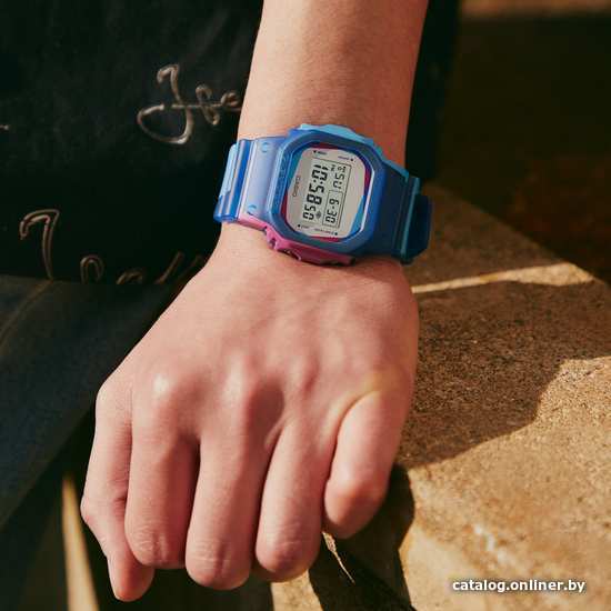 Наручные часы со сменной частью Casio G-Shock DWE-5600PR-2E