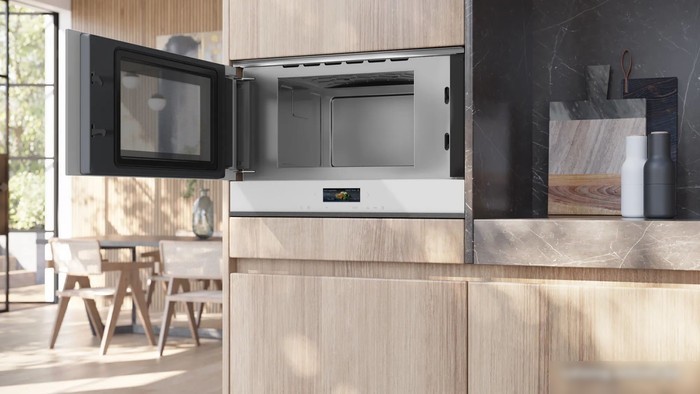 Микроволновая печь Siemens iQ700 BF722L1W1