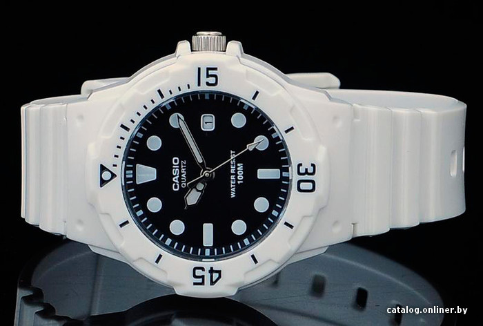 Наручные часы Casio LRW-200H-1E