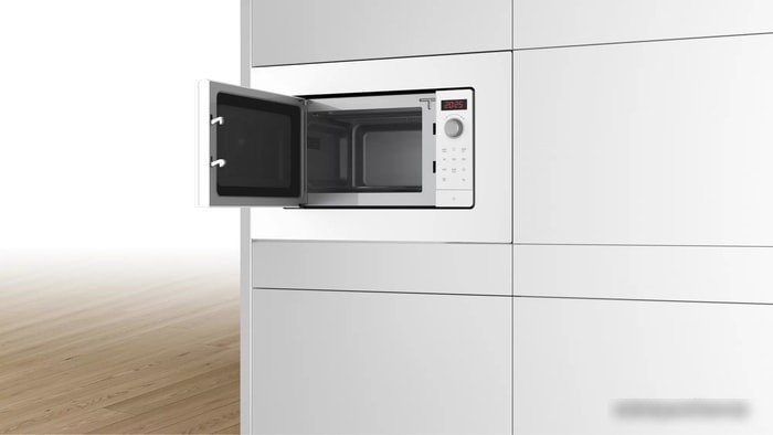 Микроволновая печь Bosch BFL623MW3
