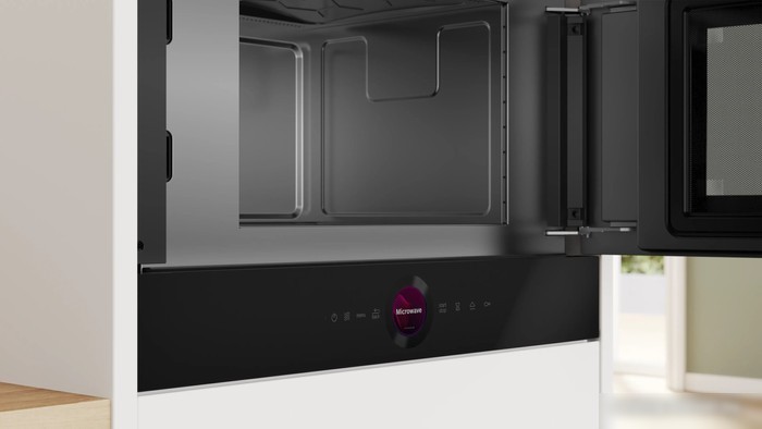 Микроволновая печь Bosch BFR9221B1