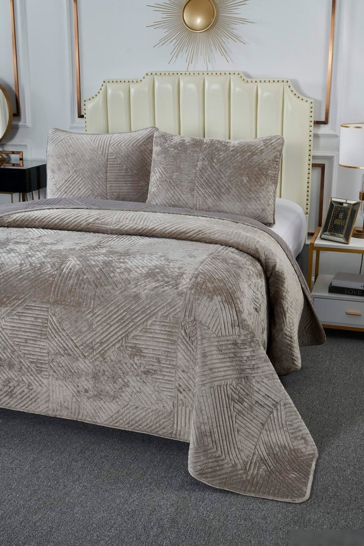 Набор текстиля для спальни Sofi De MarkO Патрисия 240x260 Пок-П-240x260б1 (бежевый 1)