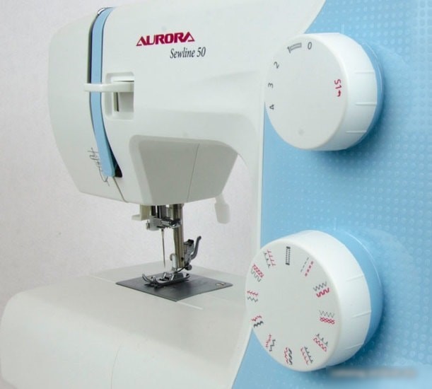 Швейная машина Aurora SewLine 50