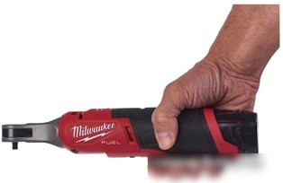 Трещотка Milwaukee M12 FHIR14-0 4933478171 (без АКБ)