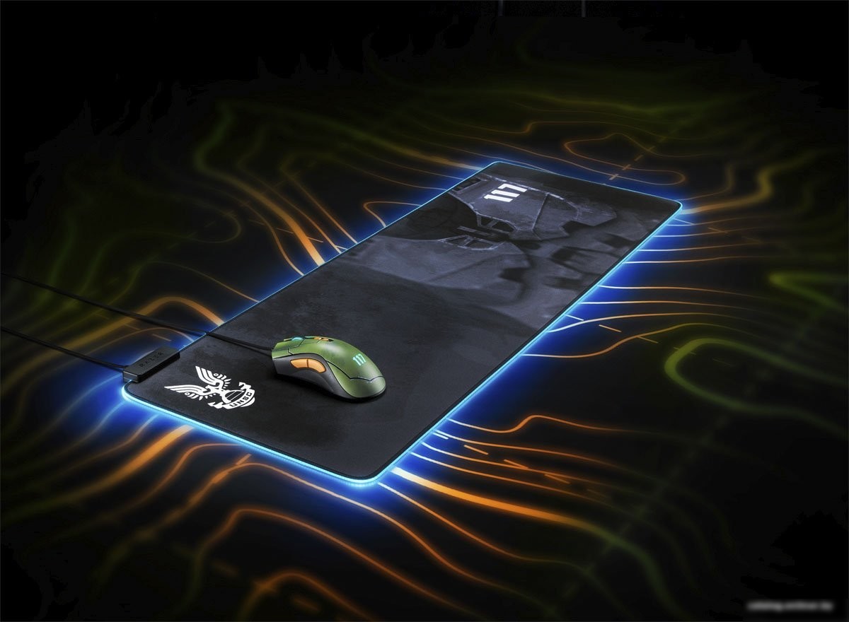 Коврик для мыши Razer Goliathus Extended Chroma HALO Edition
