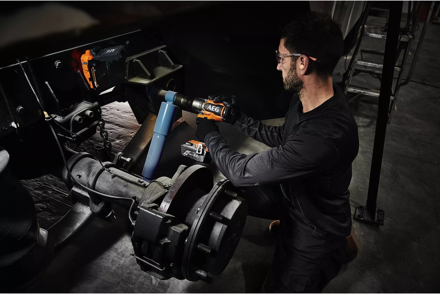 Гайковерт AEG Powertools BSS 18HTF12BL-0 4935493429 (без АКБ)