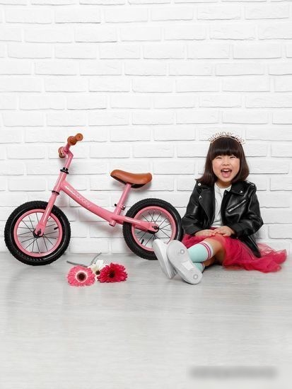 Беговел Amarobaby Road Racer (розовый)