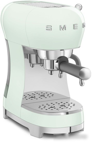 Рожковая кофеварка Smeg ECF02PGEU