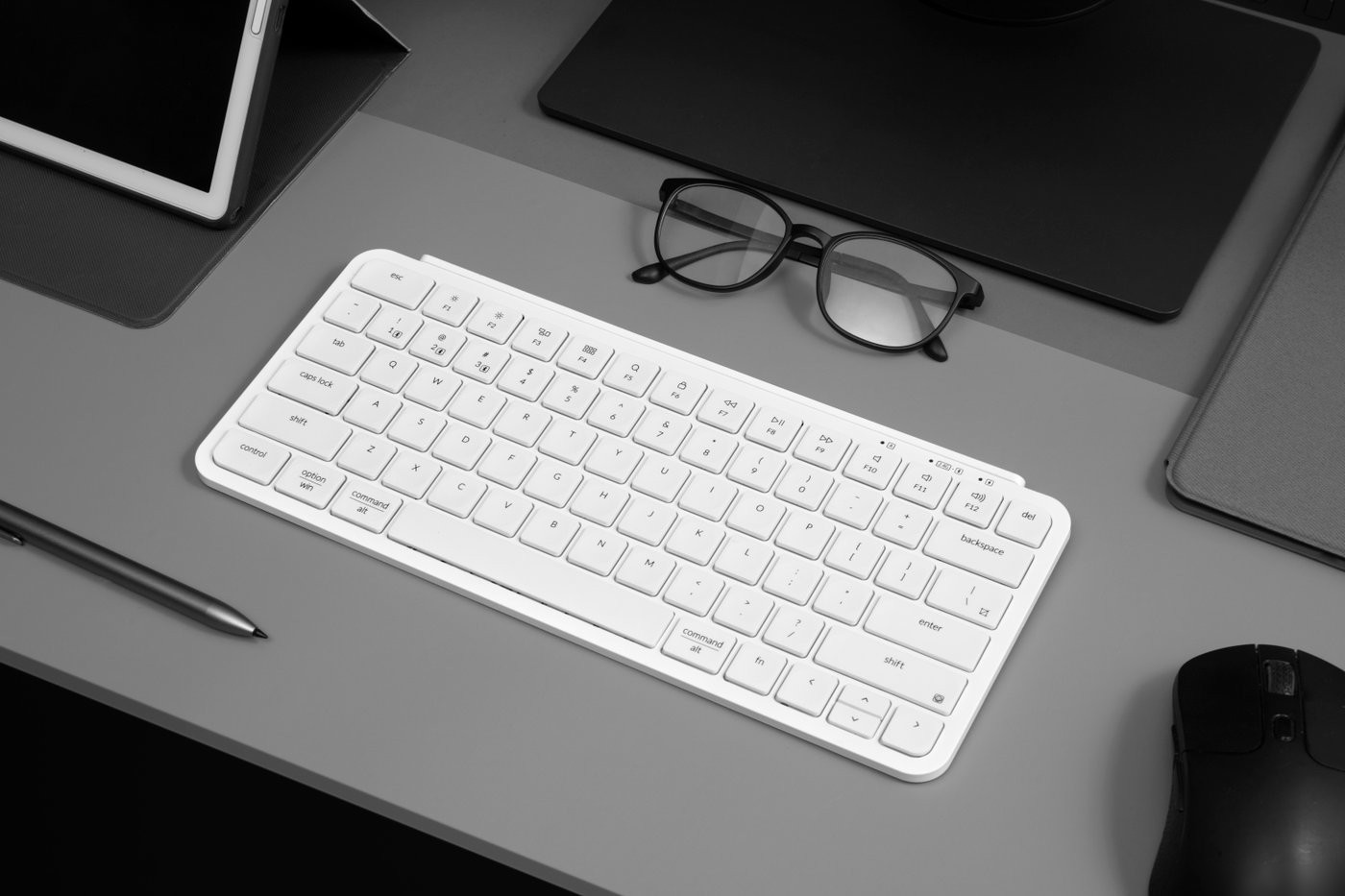 Клавиатура Keychron B1 Pro B1P-K8 (белый, нет кириллицы)
