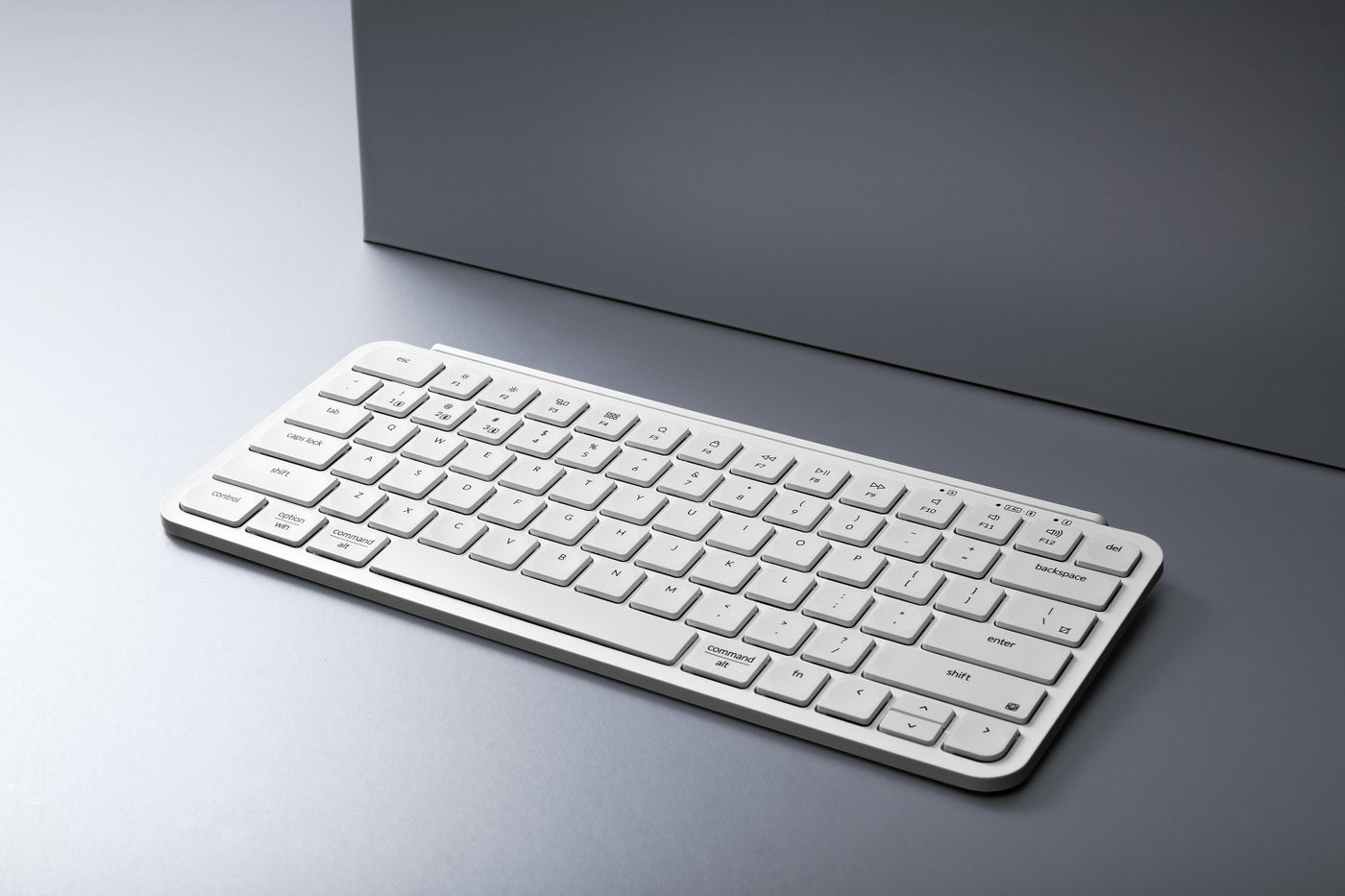 Клавиатура Keychron B1 Pro B1P-K8 (белый, нет кириллицы)