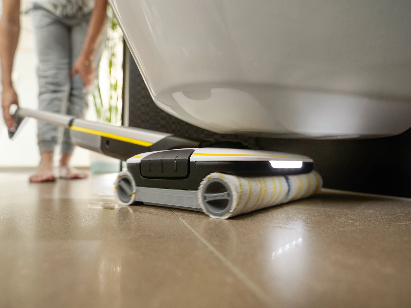 Электрошвабра Karcher FC 7 Cordless Plus Stone 1.055-716.0