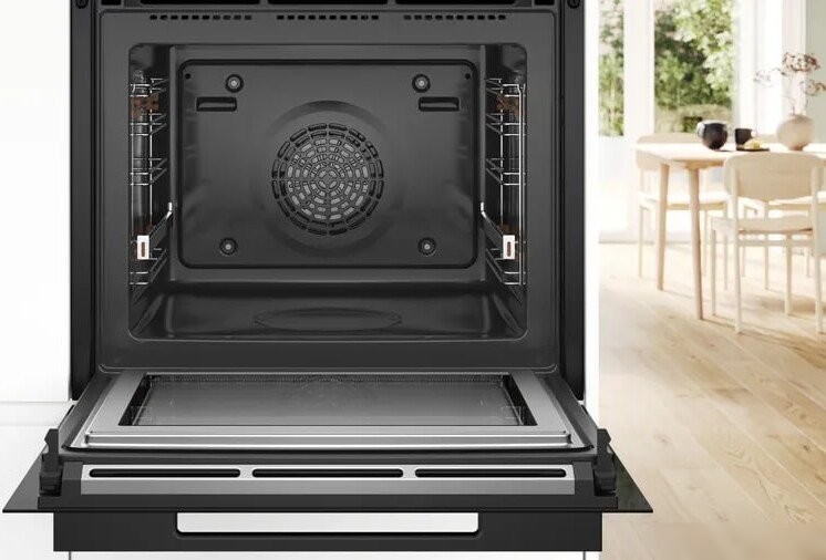 Электрический духовой шкаф Bosch Serie 8 HNG978QB1