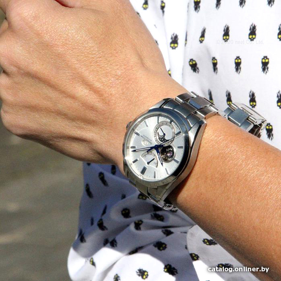 Наручные часы Orient RE-AY0002S