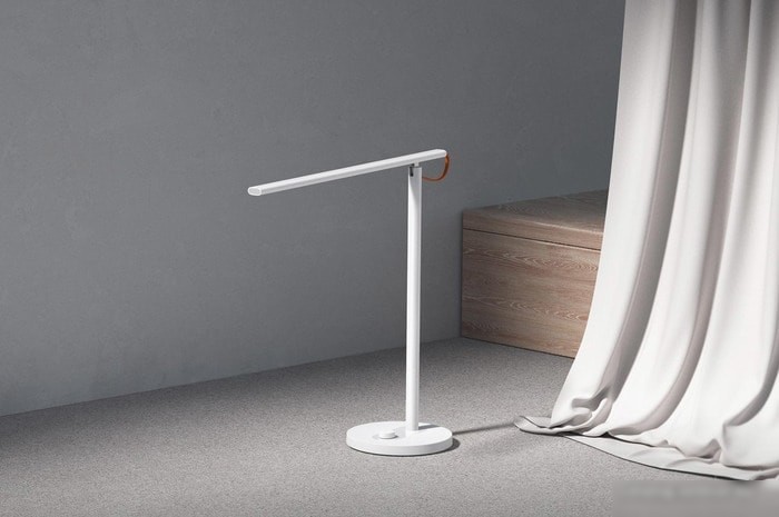 Лампа Xiaomi Mi Smart LED Desk Lamp 1S MJTD01SYL