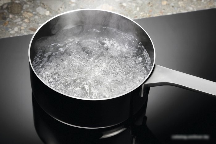 Варочная панель Electrolux Induction 300 Slim-Fit LIL61434C