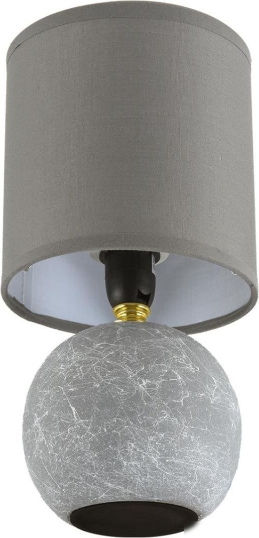 Настольная лампа Lumion Vilana 8165/1T