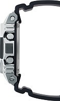 Наручные часы Casio GM-5600-1ER