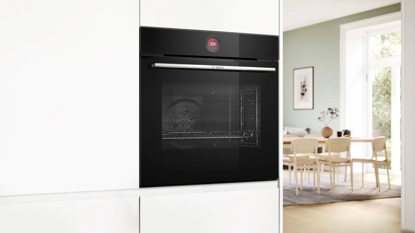 Электрический духовой шкаф Bosch Serie 8 HBG7221B1S