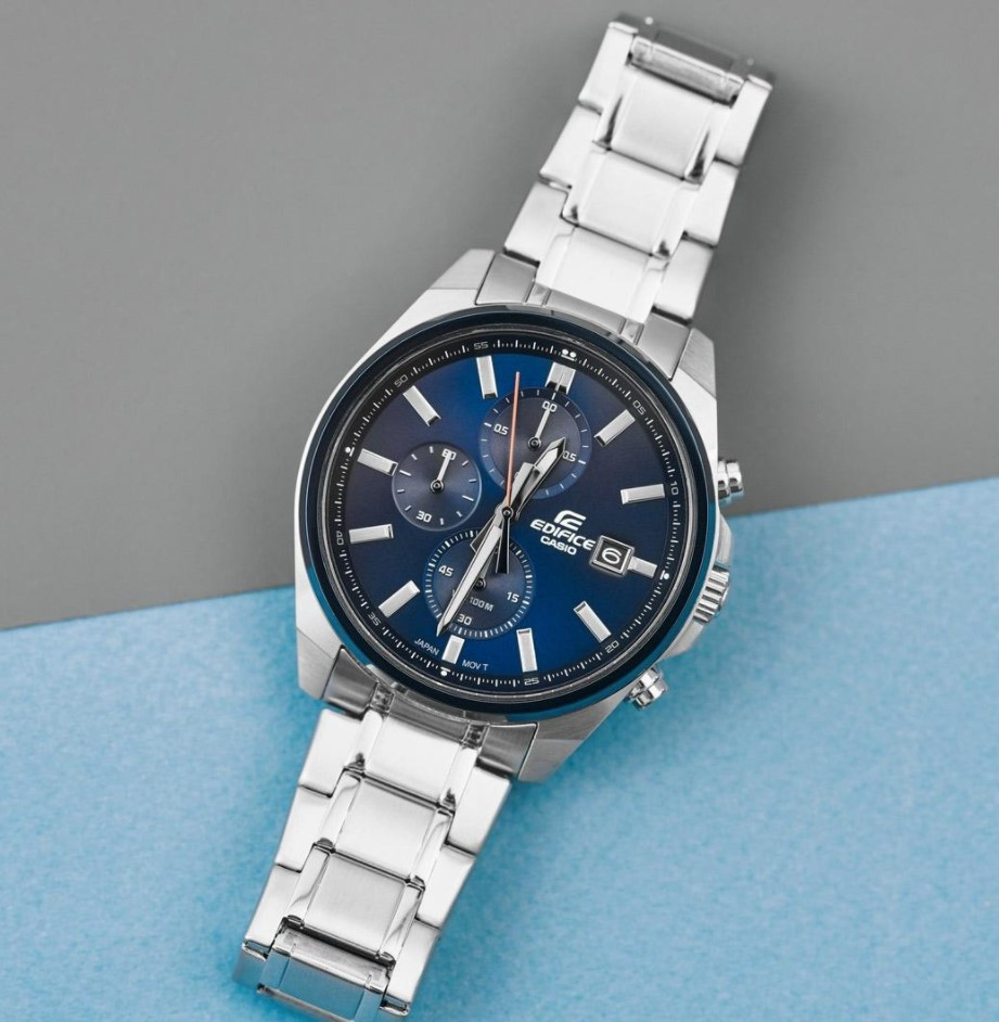 Наручные часы Casio EFV-610DB-2AVUEF