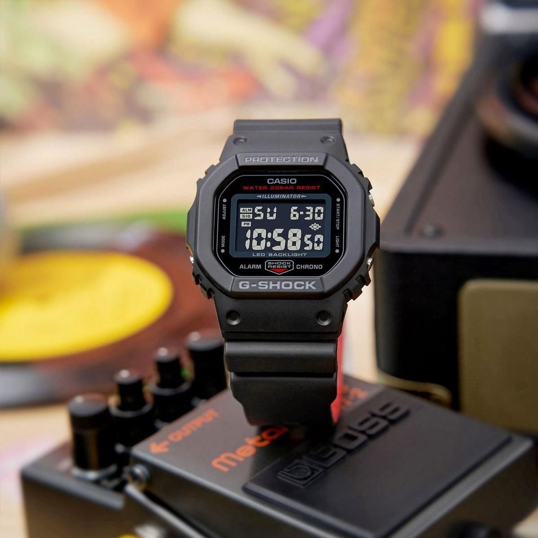 Наручные часы Casio DW-5600UHR-1E