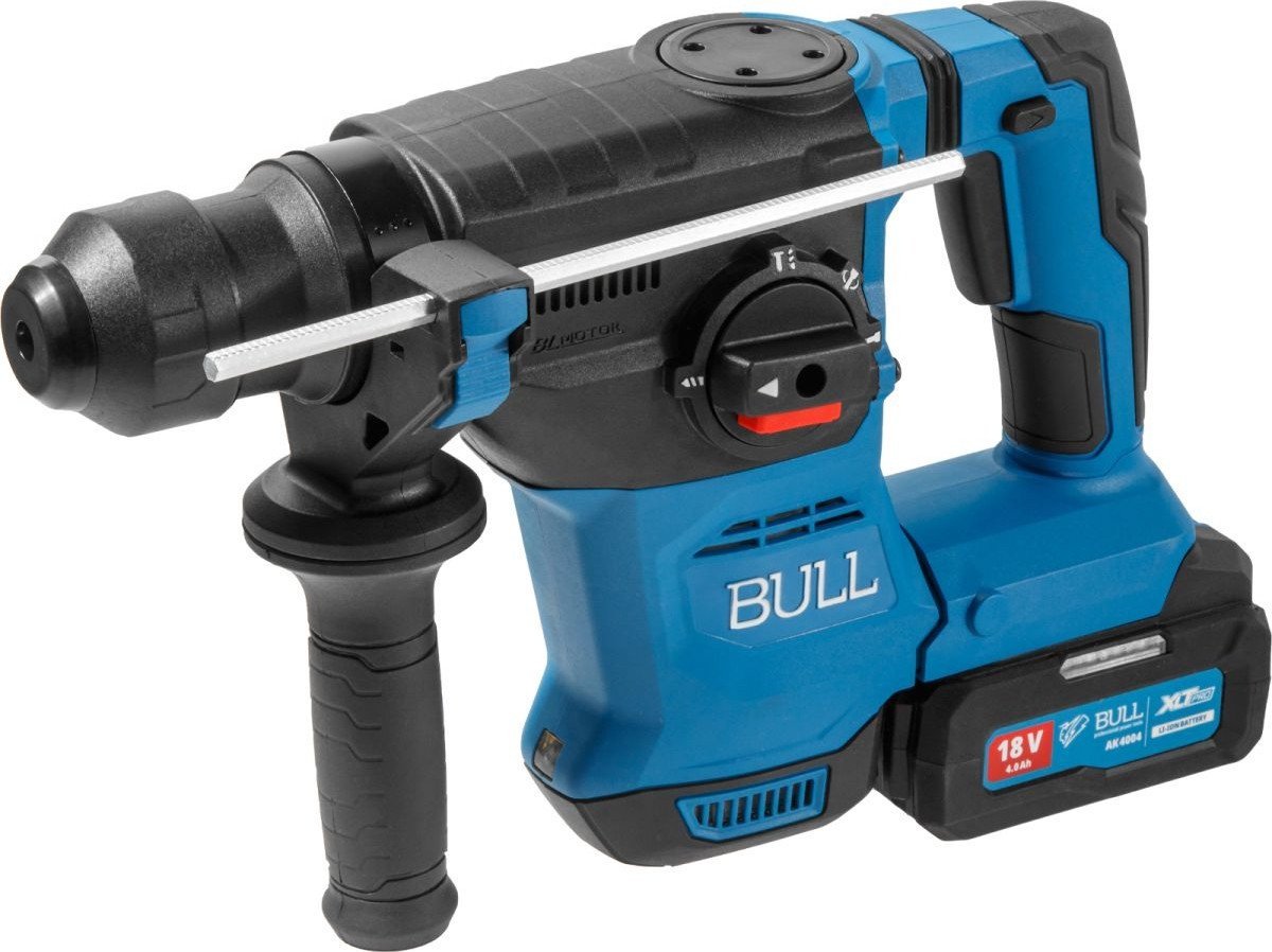 Перфоратор Bull CBH 1826 1333735 (с 1-им АКБ, кейс)
