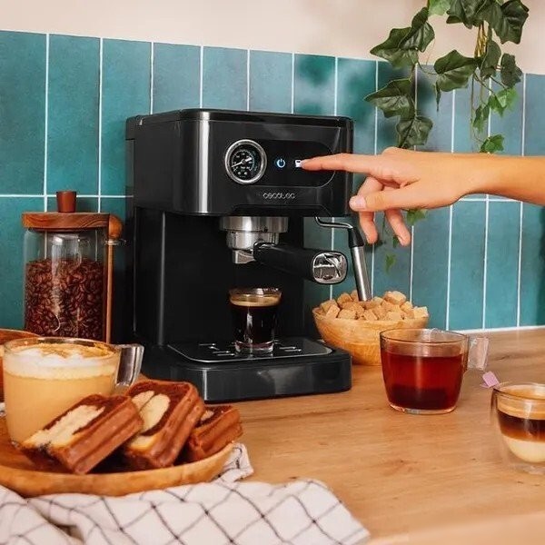 Рожковая кофеварка Cecotec Power Espresso 20 Pro