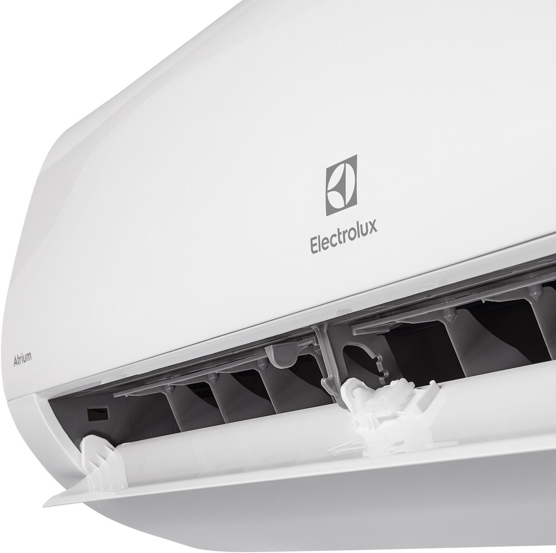 Кондиционер Electrolux Atrium EACS-24HAT/N8
