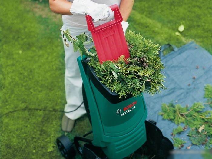 Садовый измельчитель Bosch AXT Rapid 2200 0600853600