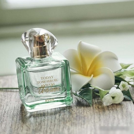 Avon This Love EdP (50 мл)