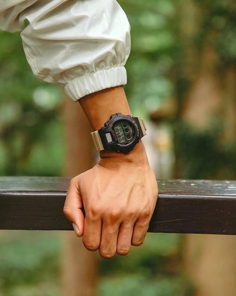 Наручные часы Casio DW-6900TU-1A5