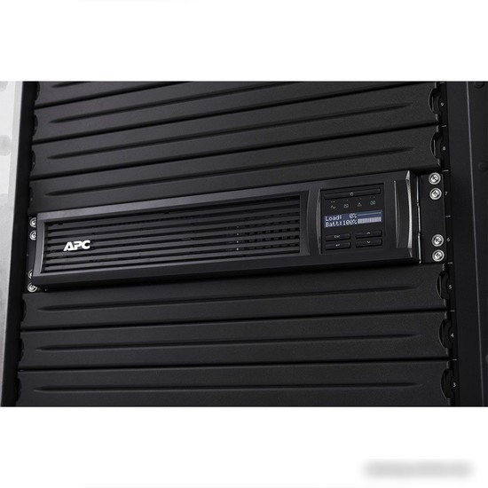 Источник бесперебойного питания APC Smart-UPS SMT2200RMI2UC