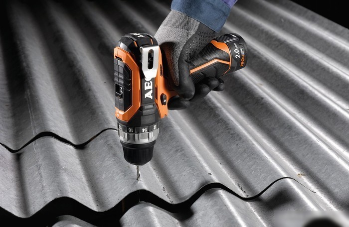 Дрель-шуруповерт AEG Powertools BS 12C2 LI-202C [4935447867]