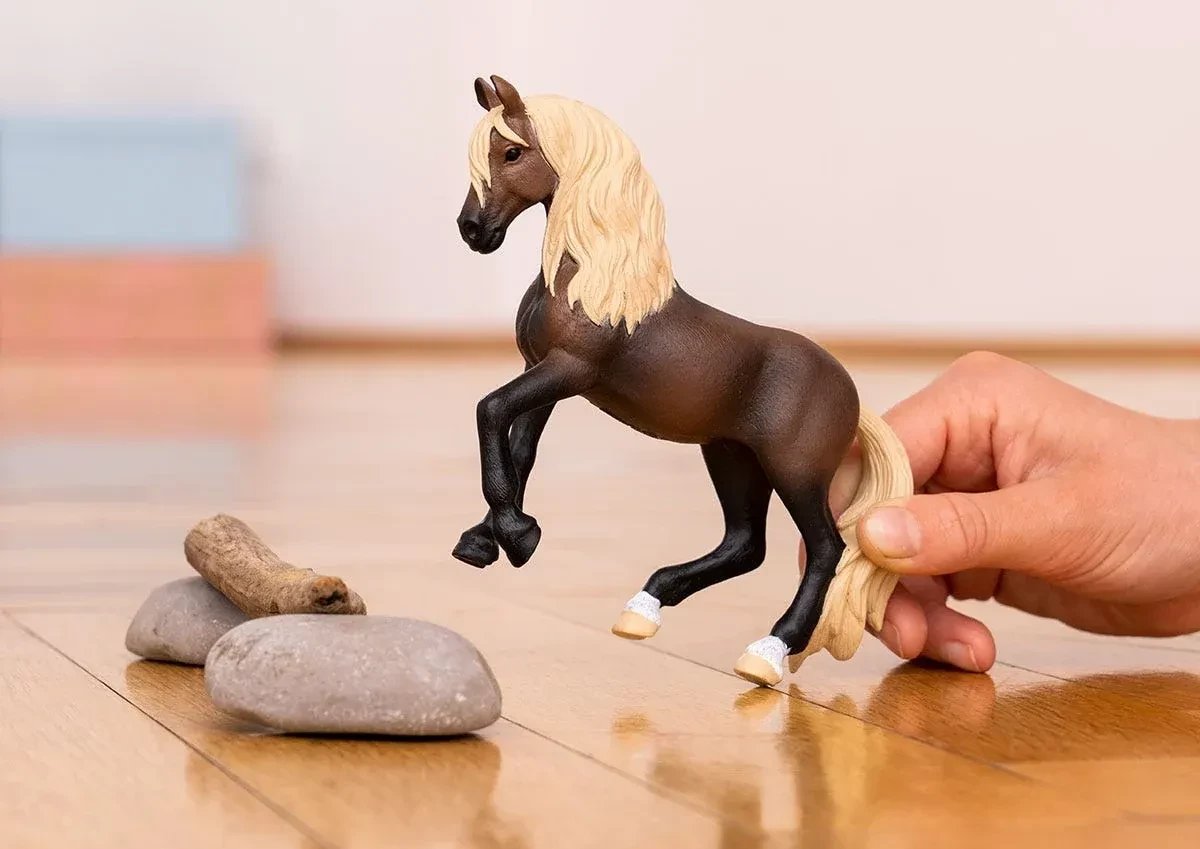Фигурка Schleich Horse Club Перуанский Пасо 13952